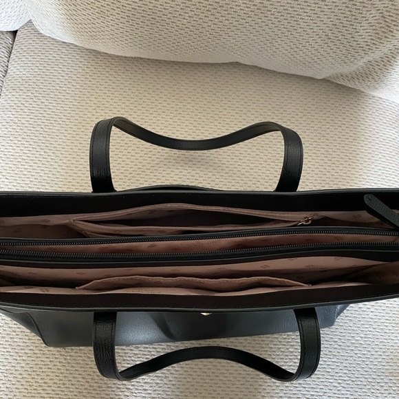 Kate Spade Tote - Picture 3 of 7